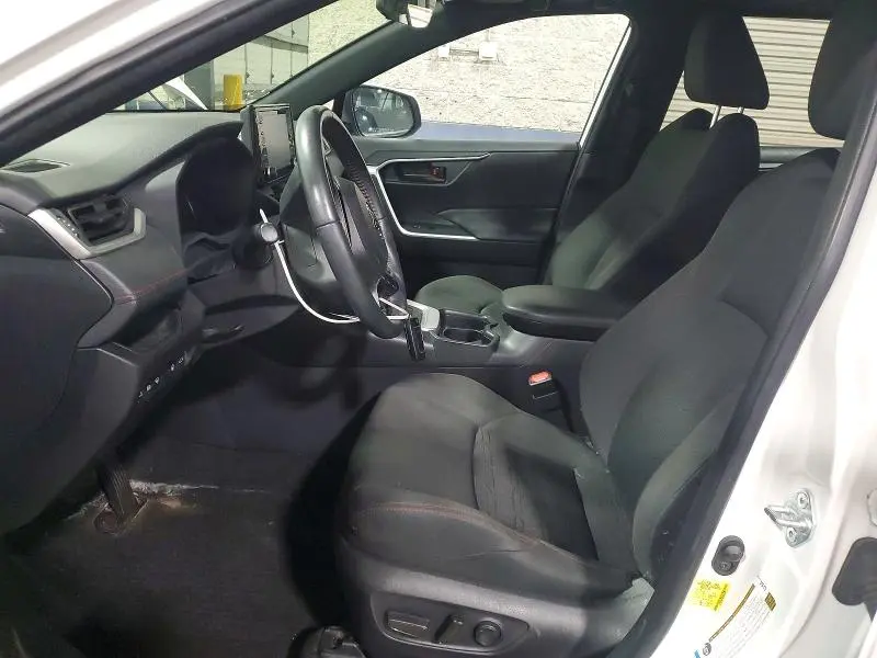 2021 TOYOTA RAV4 PRIME SE  