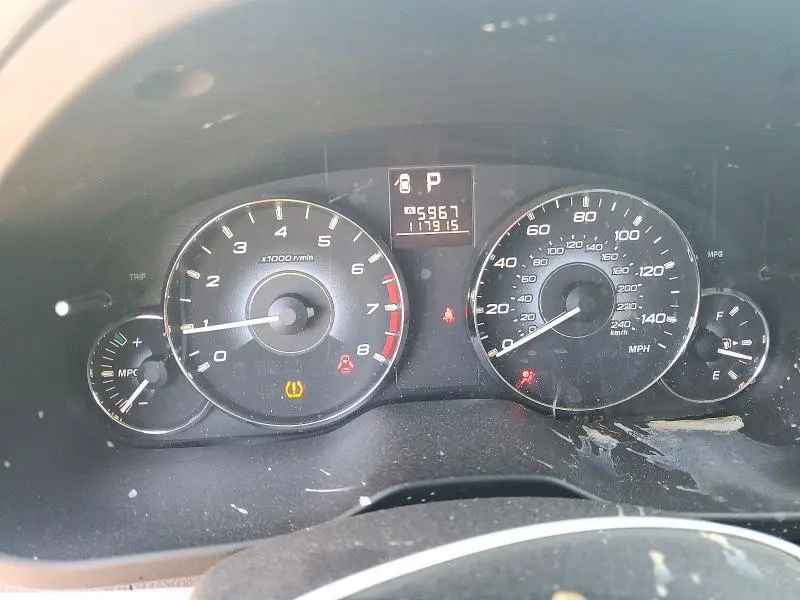 2010 SUBARU LEGACY 2.5I PREMIUM  