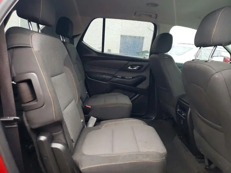 2019 CHEVROLET TRAVERSE LT  