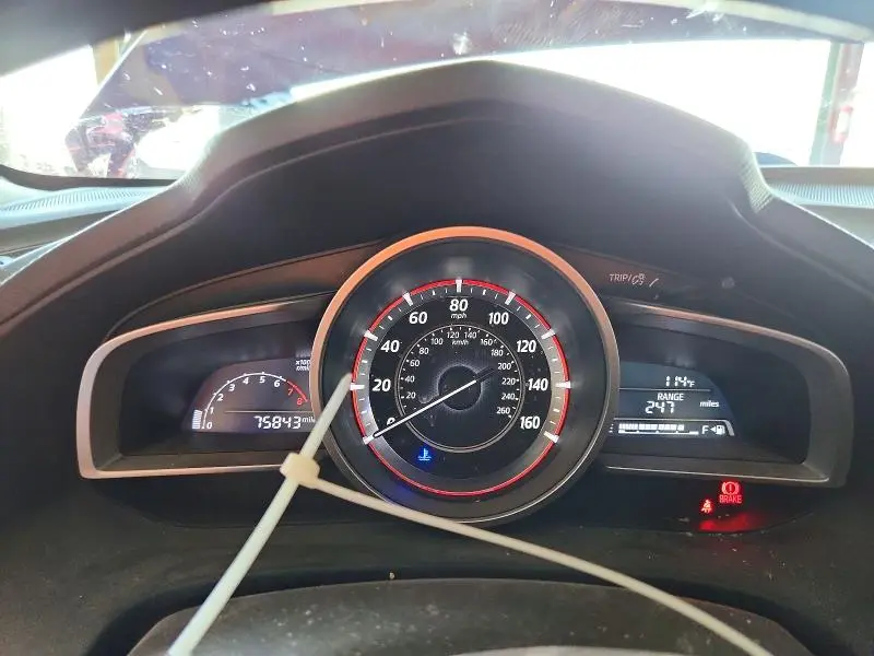2016 MAZDA 3 SPORT  