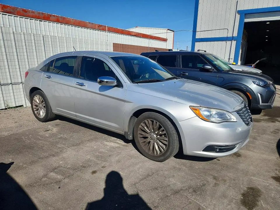 2012 CHRYSLER 200 LIMITED  