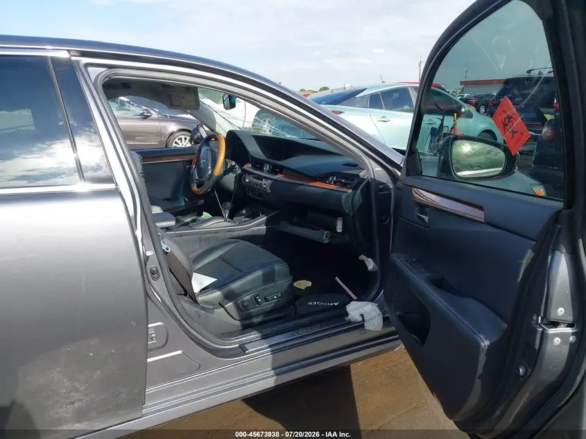 2014 LEXUS ES 300H  