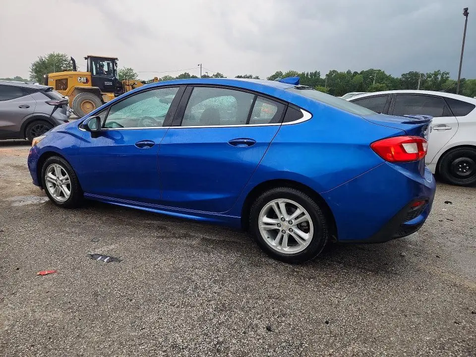 2016 CHEVROLET CRUZE LT  