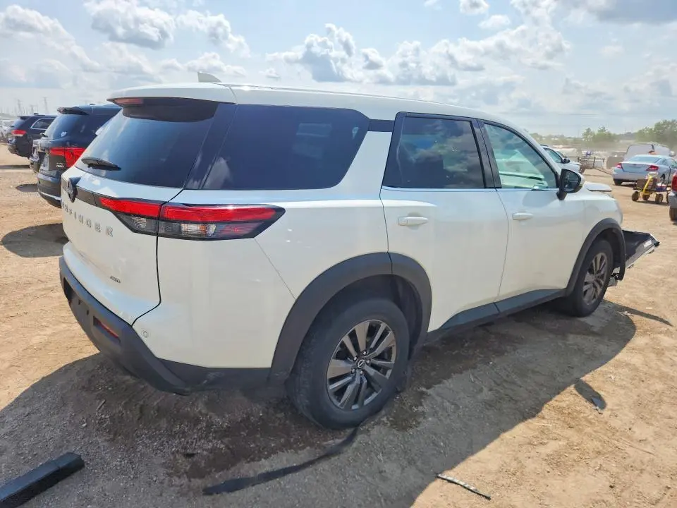 2022 NISSAN PATHFINDER S  