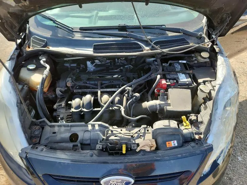 2011 FORD FIESTA SES  