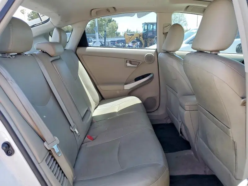 2010 TOYOTA PRIUS IV  