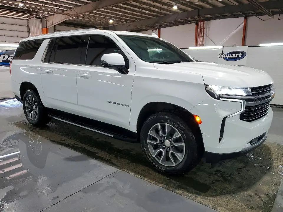 2022 CHEVROLET SUBURBAN K1500 LT  