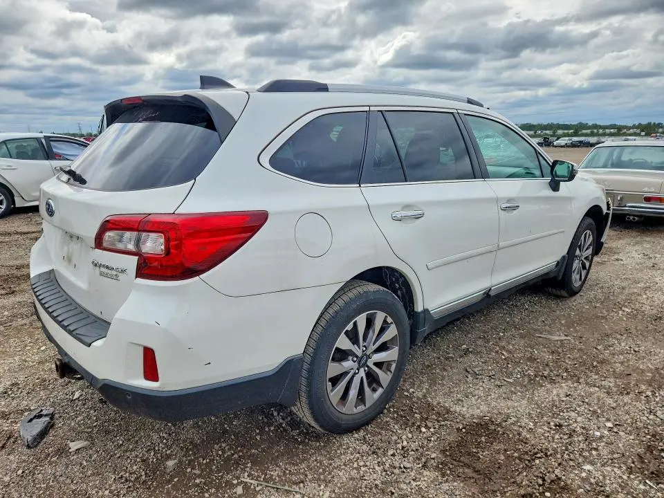 2017 SUBARU OUTBACK TOURING  