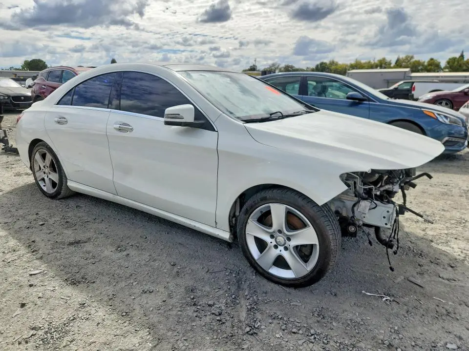 2015 MERCEDES-BENZ CLA 250  
