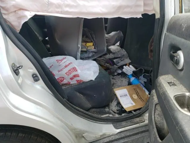 2012 NISSAN VERSA S  