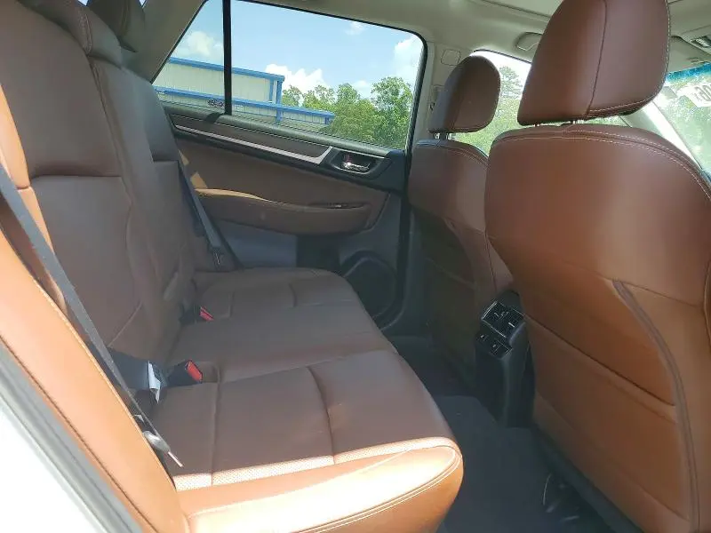 2017 SUBARU OUTBACK TOURING  