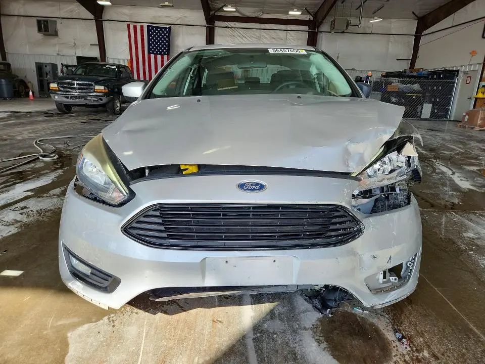 2018 FORD FOCUS SE  