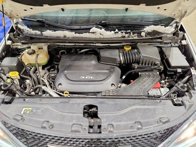 2018 CHRYSLER PACIFICA TOURING L PLUS  