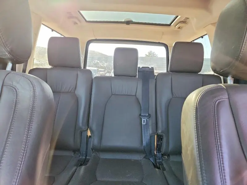 2016 LAND ROVER LR4 HSE LUXURY  