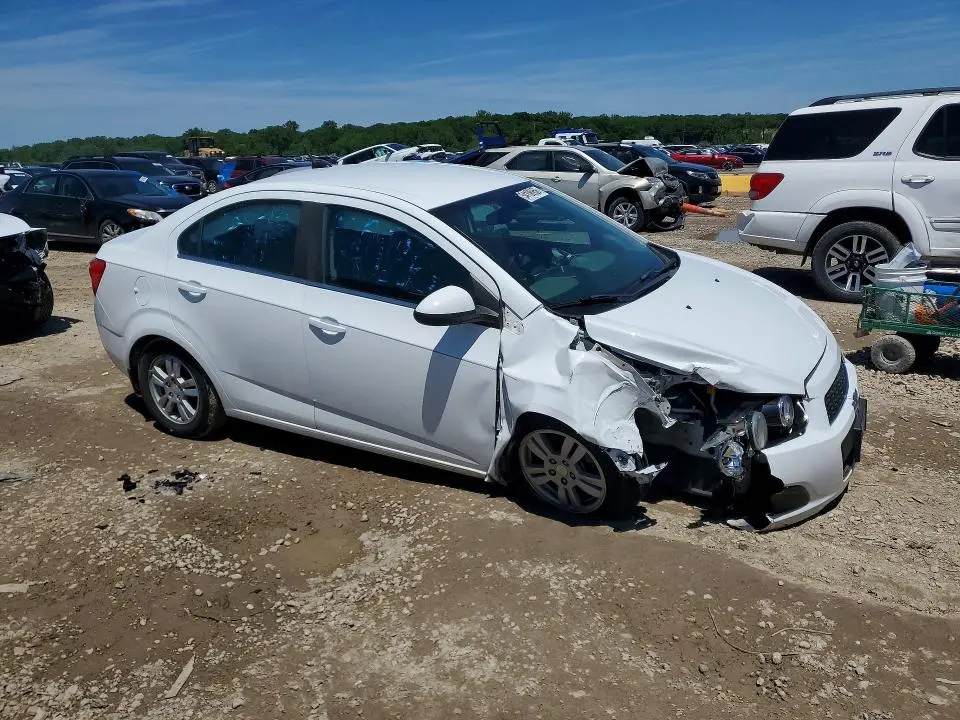 2013 CHEVROLET SONIC LT  
