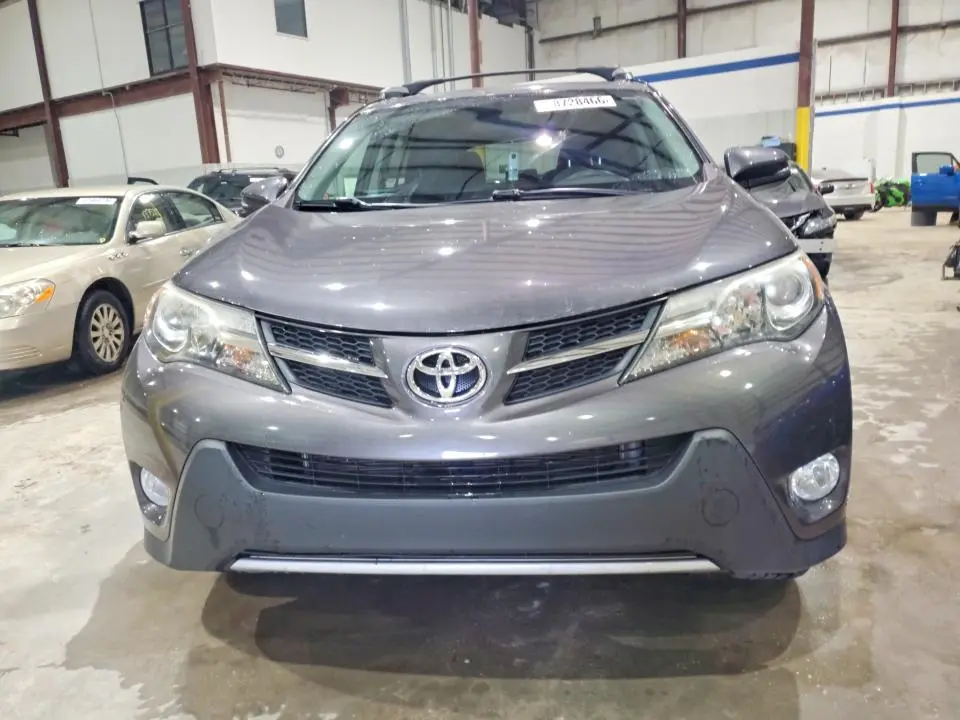 2014 TOYOTA RAV4 XLE  