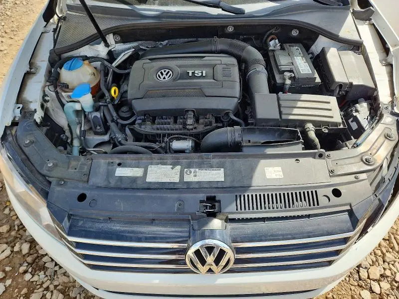 2014 VOLKSWAGEN PASSAT S  