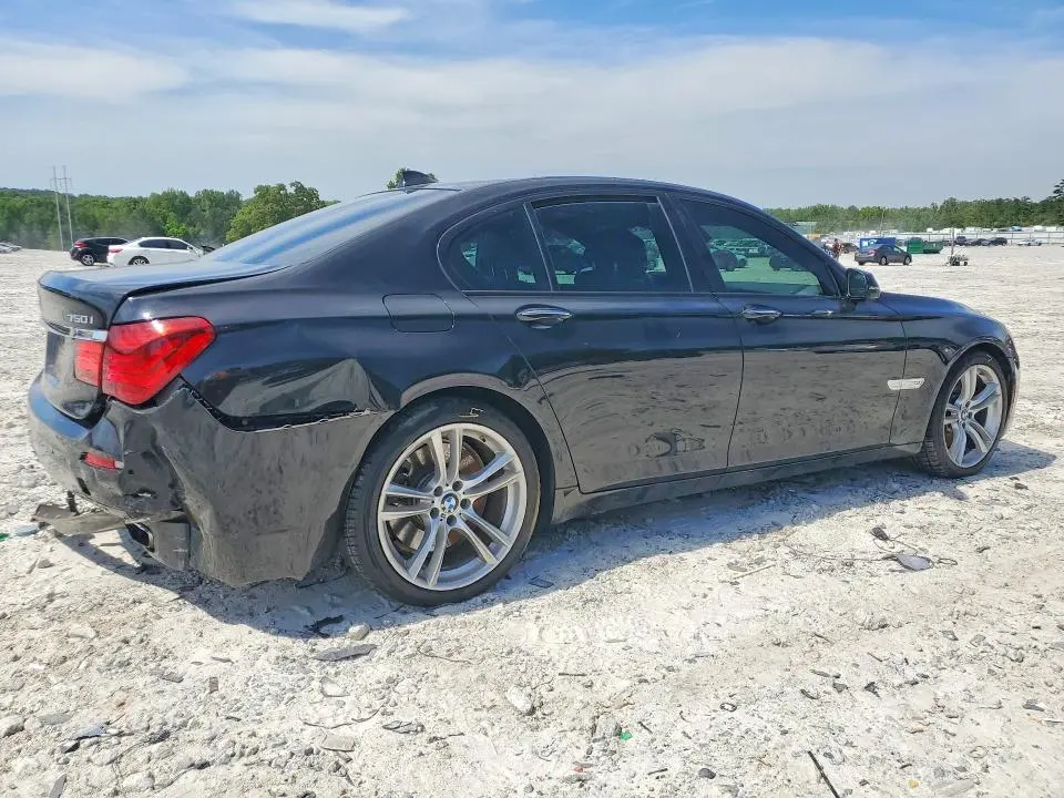 2013 BMW 750 I  