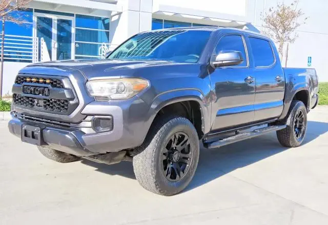 2021 TOYOTA TACOMA SR  