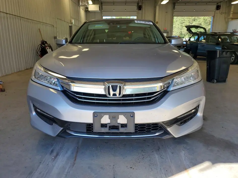 2017 HONDA ACCORD TOURING HYBRID  