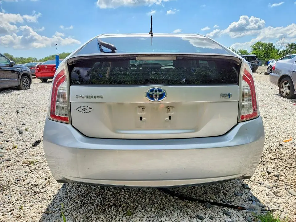 2013 TOYOTA PRIUS TWO  