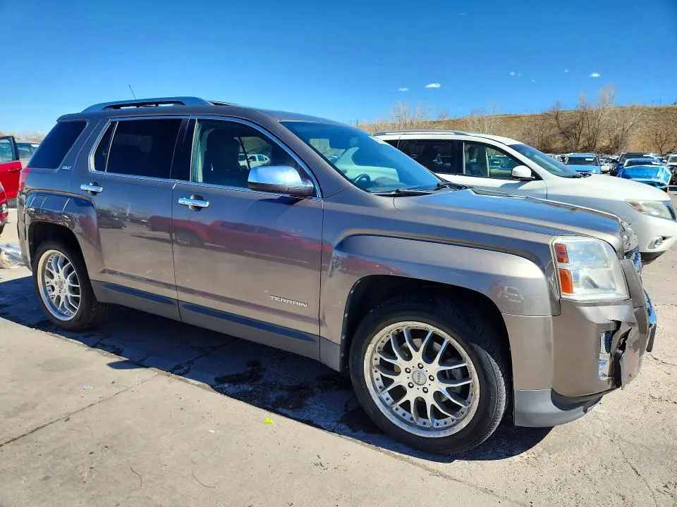 2010 GMC TERRAIN SLT  