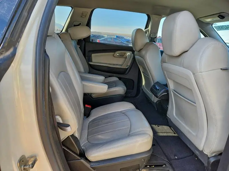 2011 CHEVROLET TRAVERSE LTZ  