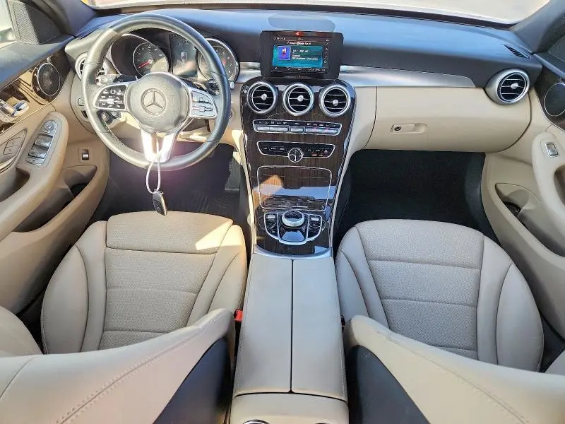 2019 MERCEDES-BENZ C 300  