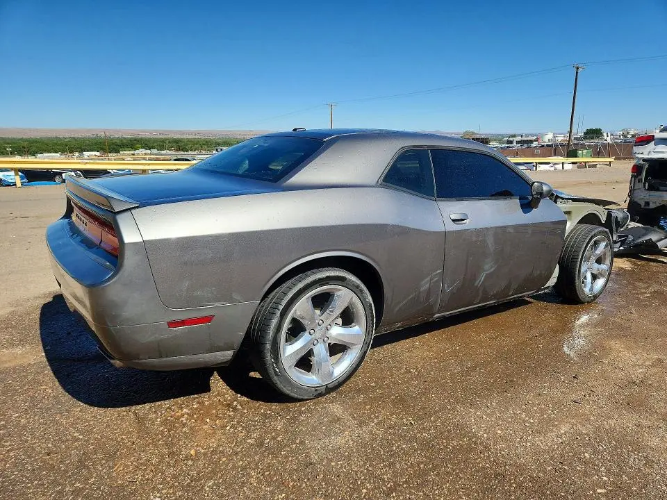 2012 DODGE CHALLENGER SXT  