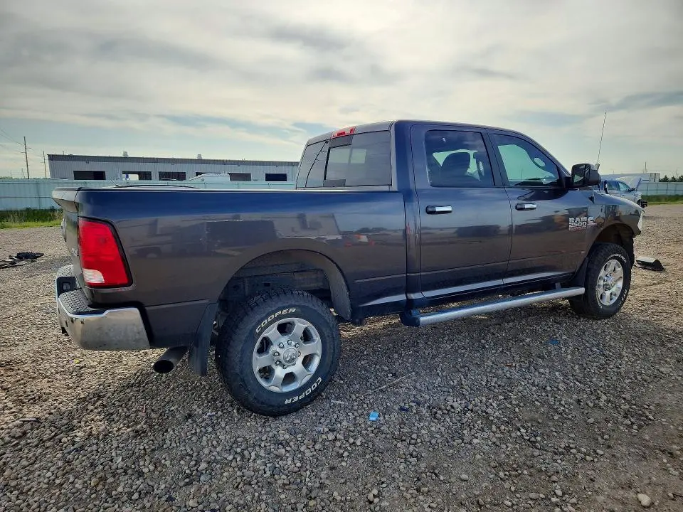 2016 RAM 2500 SLT  