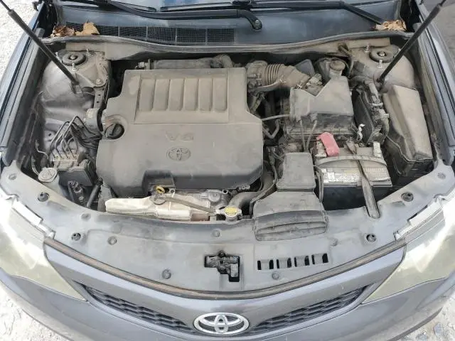 2014 TOYOTA CAMRY SE  