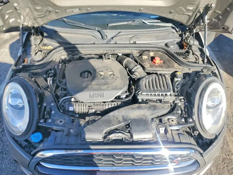 2016 MINI COOPER S  