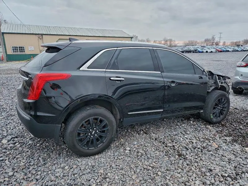 2017 CADILLAC XT5   