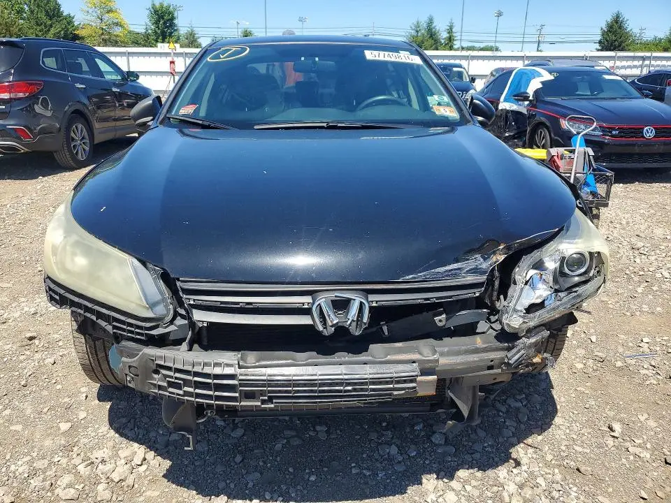 2013 HONDA ACCORD LX  