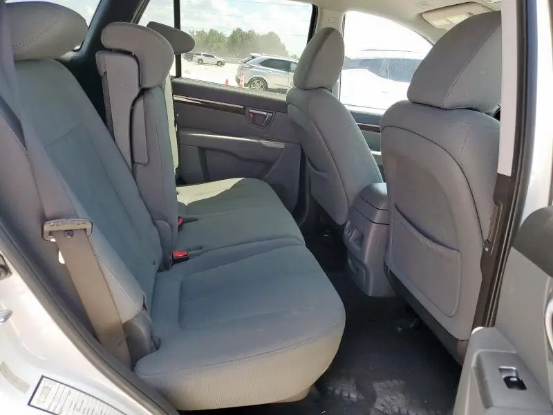 2010 HYUNDAI SANTA FE GLS  