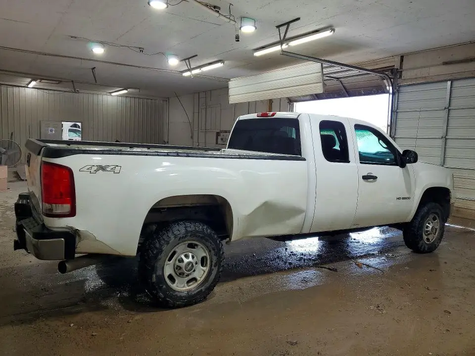 2013 GMC SIERRA K2500 HEAVY DUTY  