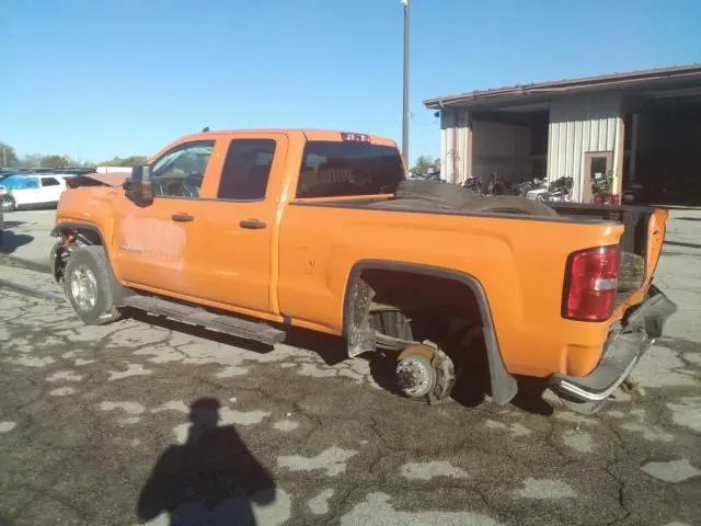 2018 GMC SIERRA K2500 SLE  