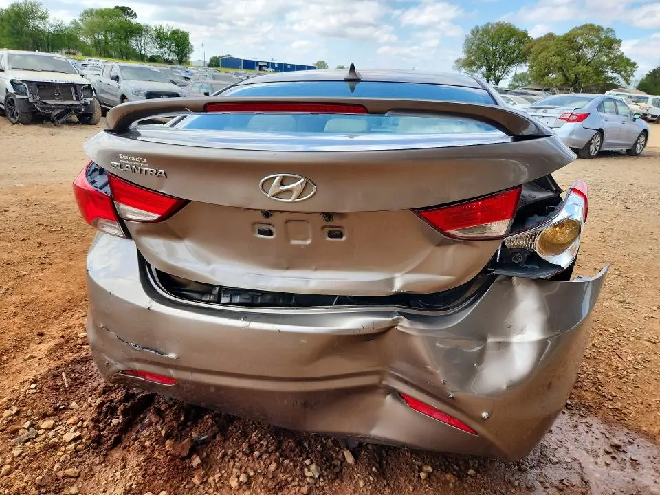 2013 HYUNDAI ELANTRA GLS  