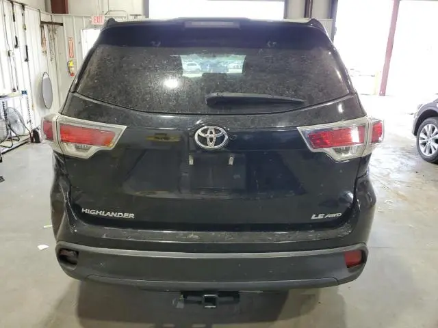 2015 TOYOTA HIGHLANDER LE  