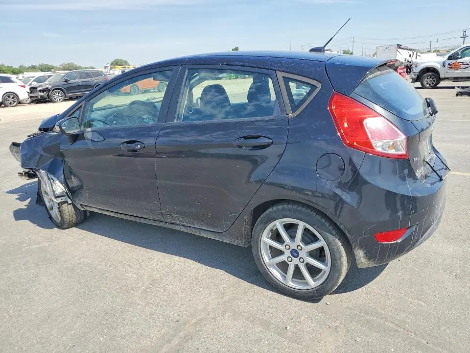 2015 FORD FIESTA SE  