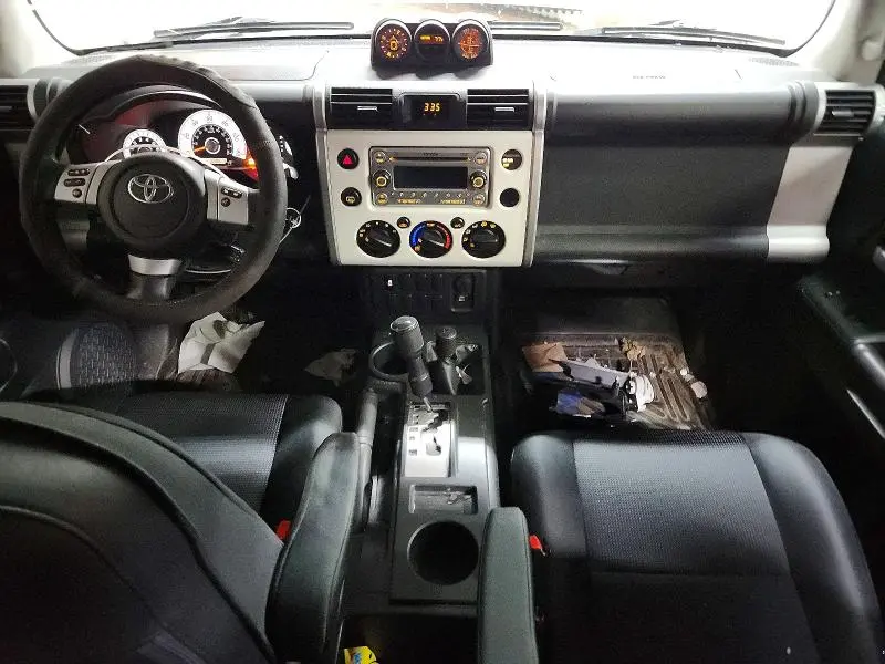 2014 TOYOTA FJ CRUISER BASE  