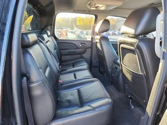 2011 CHEVROLET AVALANCHE LTZ  