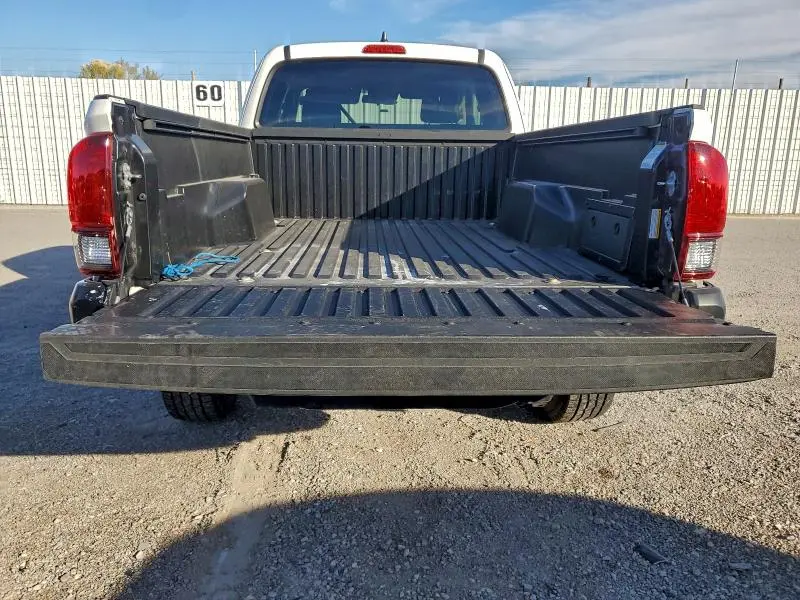 2022 TOYOTA TACOMA SR  