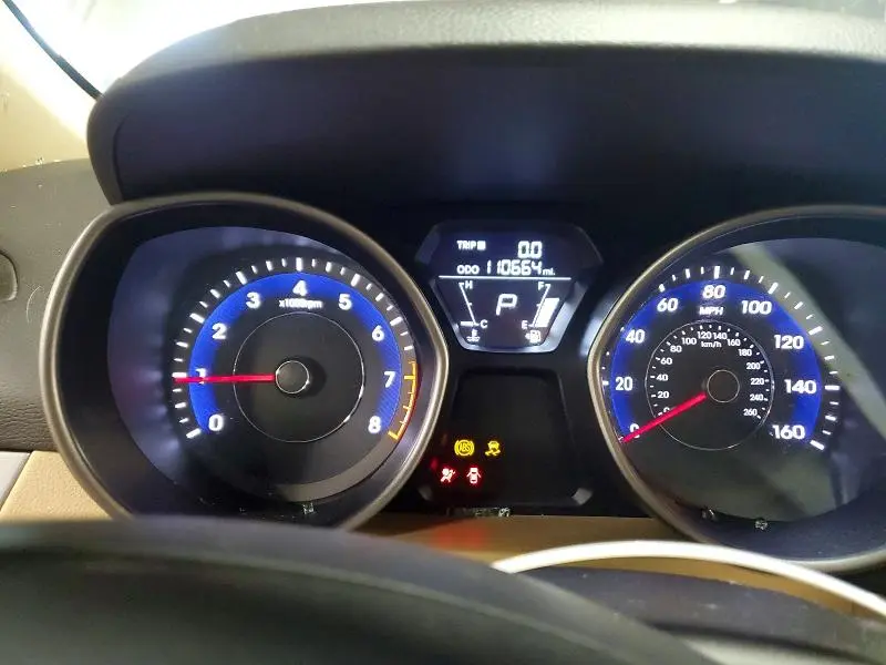 2013 HYUNDAI ELANTRA GLS  