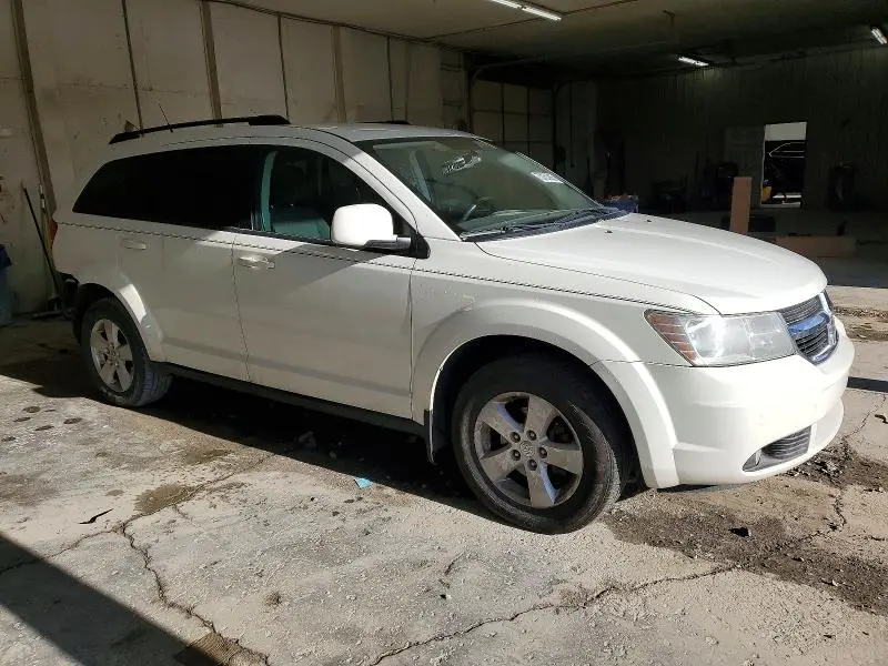 2010 DODGE JOURNEY SXT  