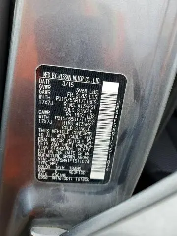2015 NISSAN JUKE S  