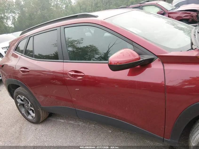 2024 CHEVROLET TRAX FWD LT