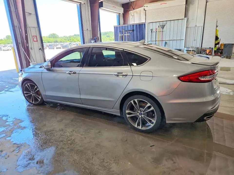 2020 FORD FUSION TITANIUM  