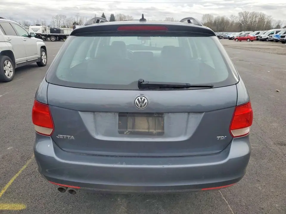 2013 VOLKSWAGEN JETTA TDI  