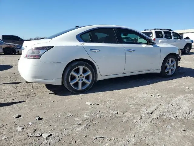 2012 NISSAN MAXIMA S  